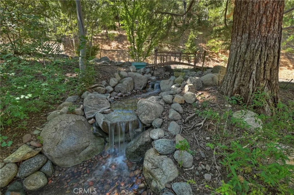 30184 Skyline Drive, Running Springs, California 92382 home-pic-35