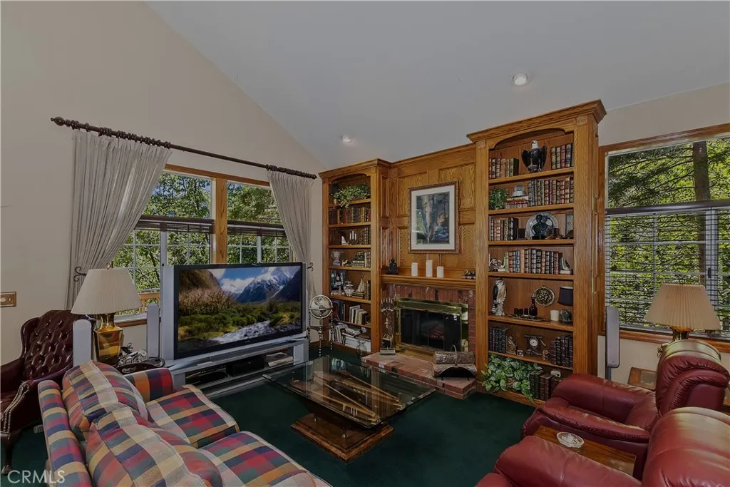 30184 Skyline Drive, Running Springs, California 92382 home-pic-3
