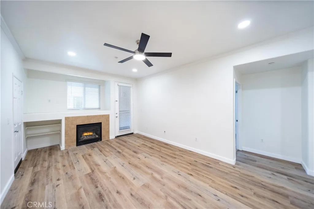 41410 Juniper 812, Murrieta, California 92562 home-pic-16