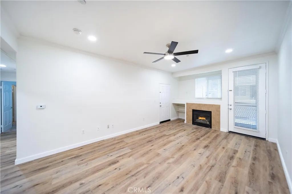 41410 Juniper 812, Murrieta, California 92562 home-pic-17