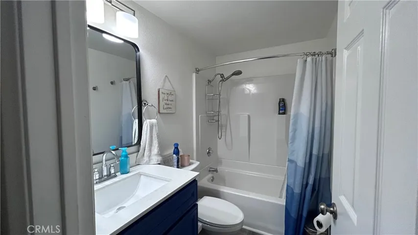 Hall Bathroom Photo 2