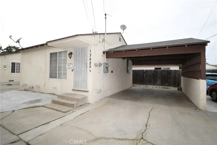13525 Kornblum Avenue, Hawthorne, California 90250