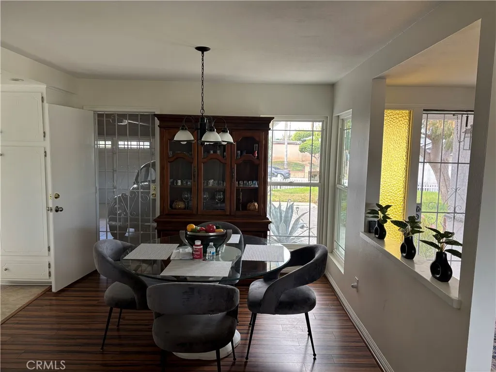 3555 Dixie, Riverside, California 92503 home-pic-5
