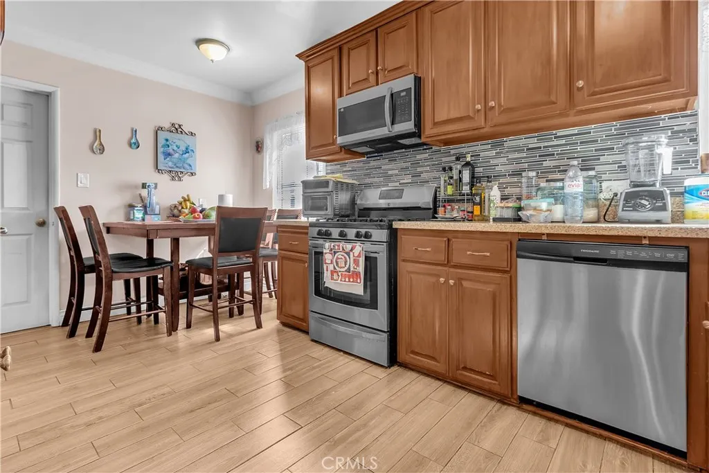 3936 Carlin Ave, Lynwood, California 90262 home-pic-7
