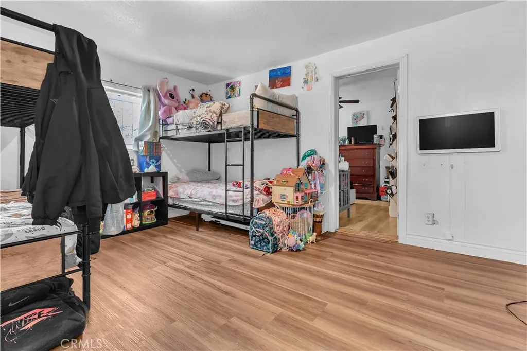 3936 Carlin Ave, Lynwood, California 90262 home-pic-32