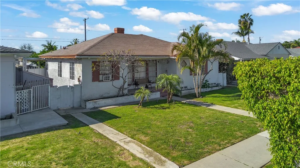 3936 Carlin Ave, Lynwood, California 90262 home-pic-2
