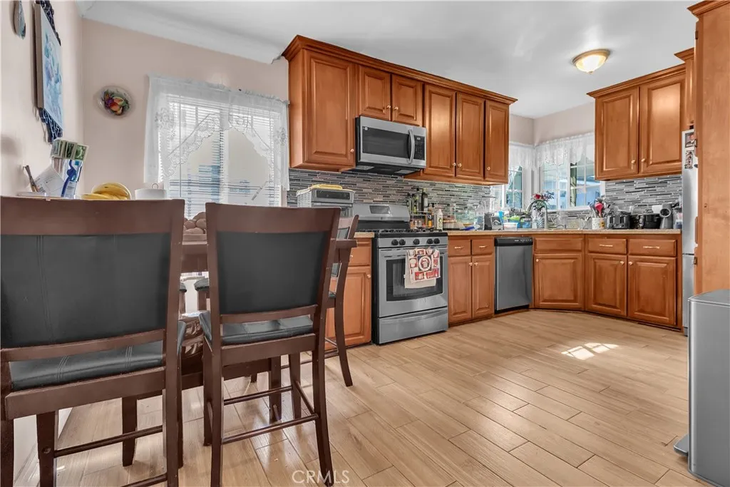 3936 Carlin Ave, Lynwood, California 90262 home-pic-6