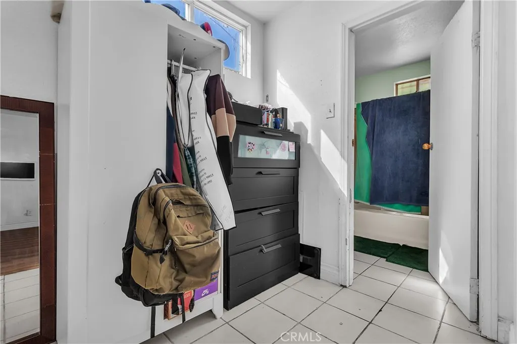 3936 Carlin Ave, Lynwood, California 90262 home-pic-30