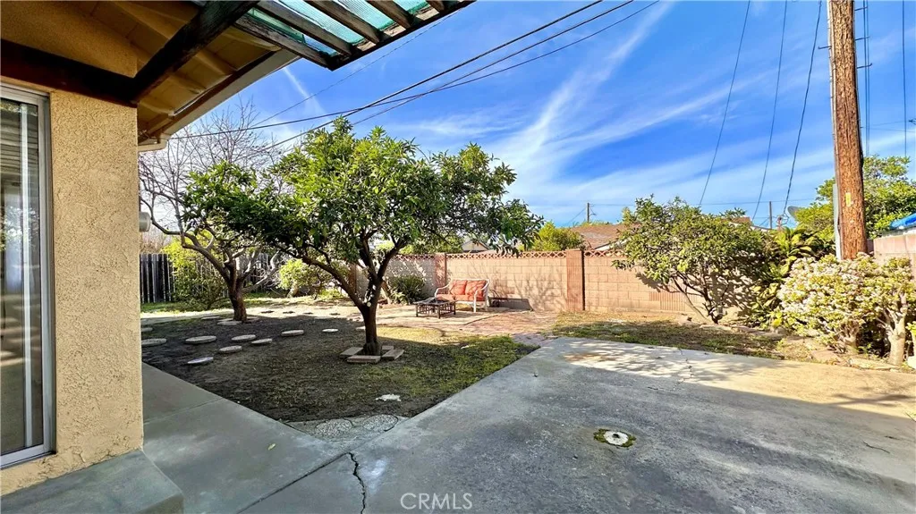 751 W 209th, Torrance, California 90502 home-pic-30