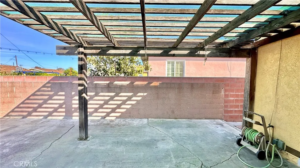 751 W 209th, Torrance, California 90502 home-pic-29