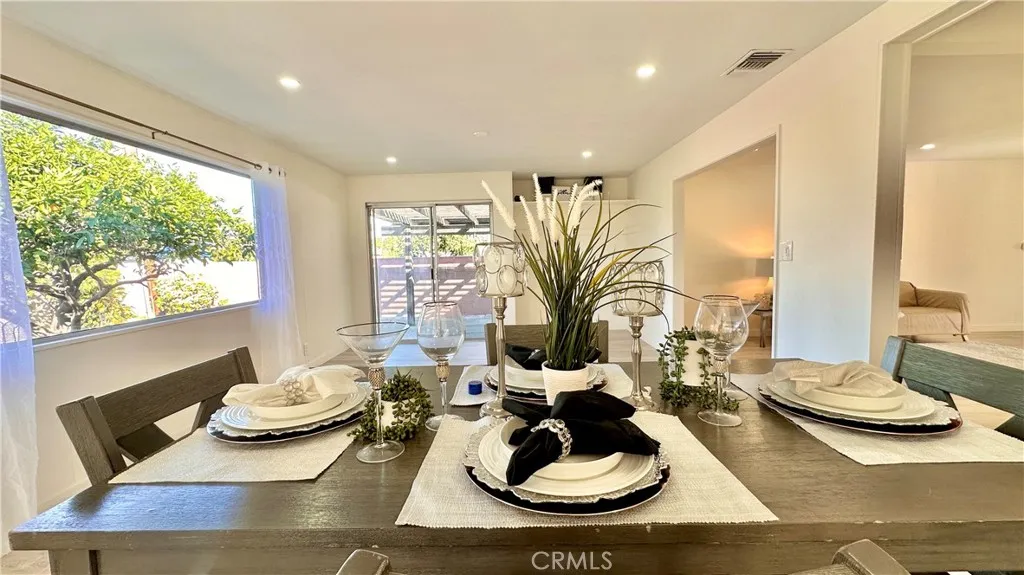 751 W 209th, Torrance, California 90502 home-pic-13