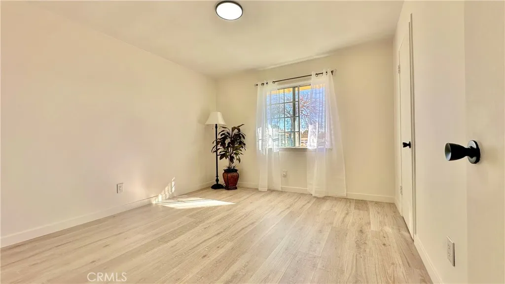751 W 209th, Torrance, California 90502 home-pic-22