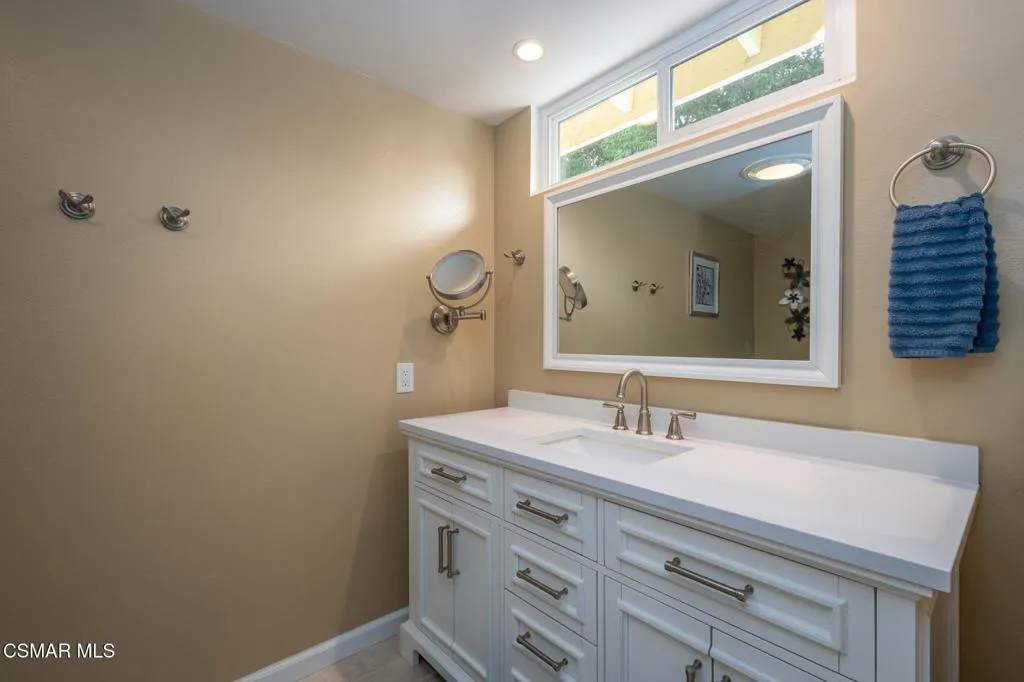 2606 Theresa Street, Newbury Park, California 91320 home-pic-22
