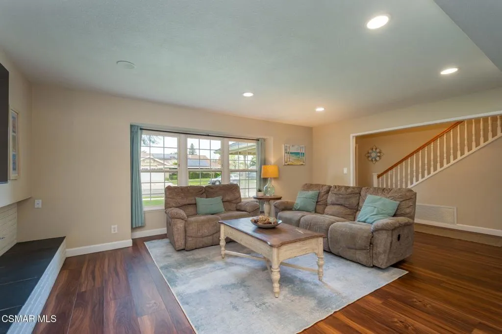 2606 Theresa Street, Newbury Park, California 91320 home-pic-9