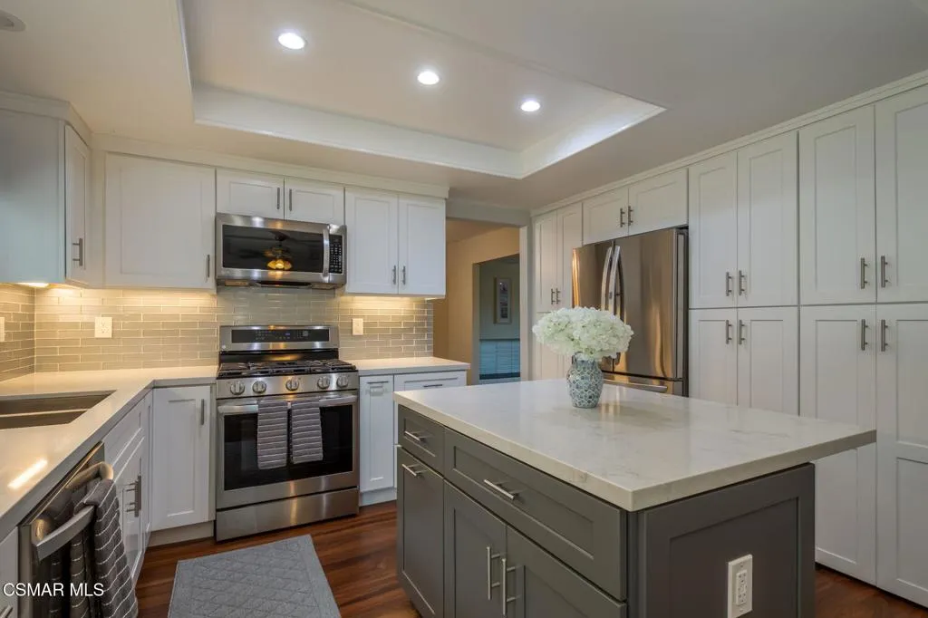 2606 Theresa Street, Newbury Park, California 91320 home-pic-12