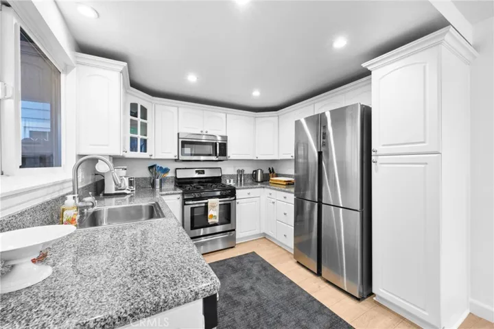 602 Marguerite, Corona Del Mar, California 92625