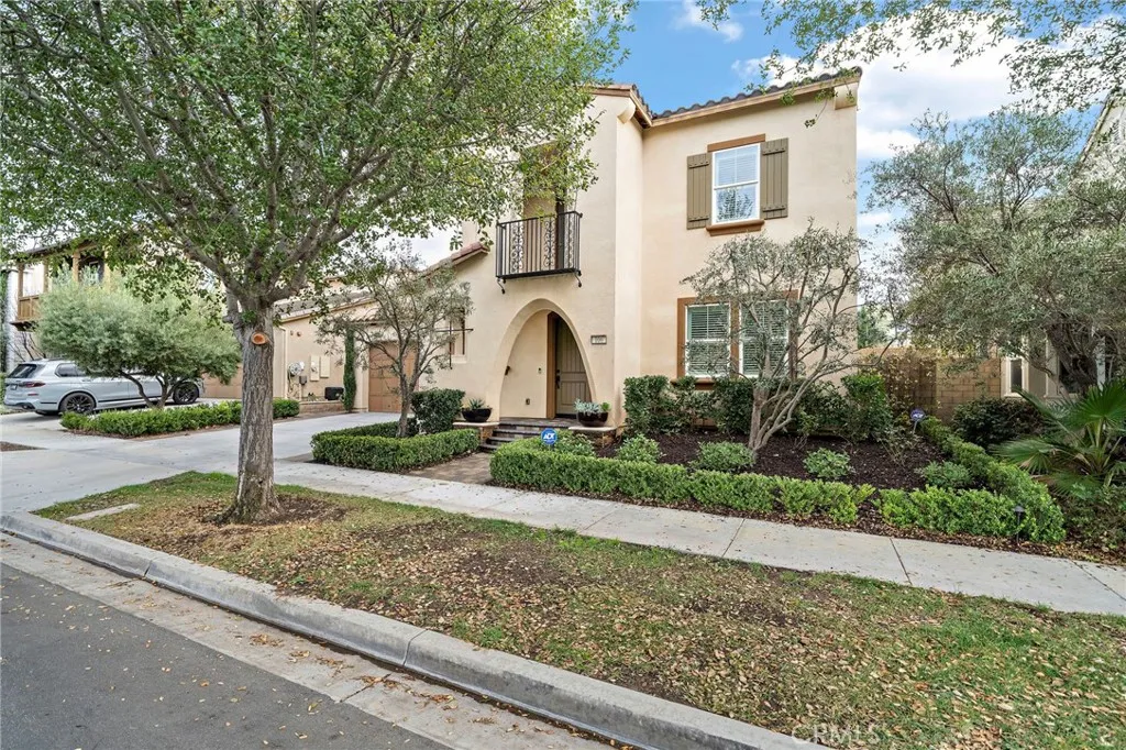 106 Fieldwood, Irvine, California 92618 home-pic-4