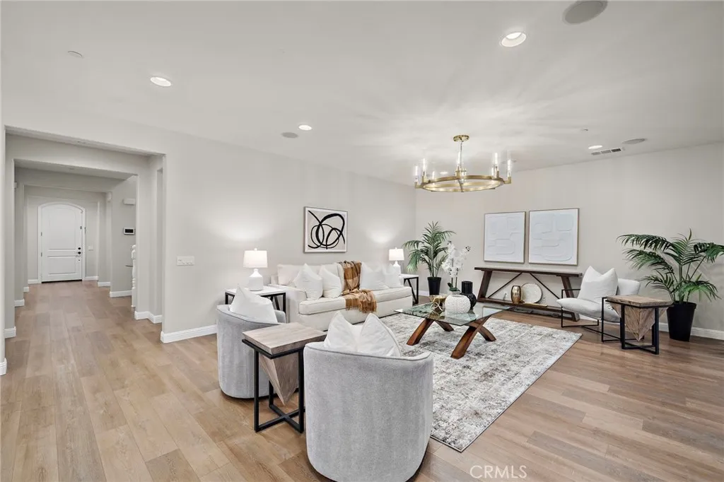 106 Fieldwood, Irvine, California 92618 home-pic-12