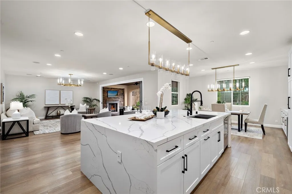 106 Fieldwood, Irvine, California 92618 home-pic-15