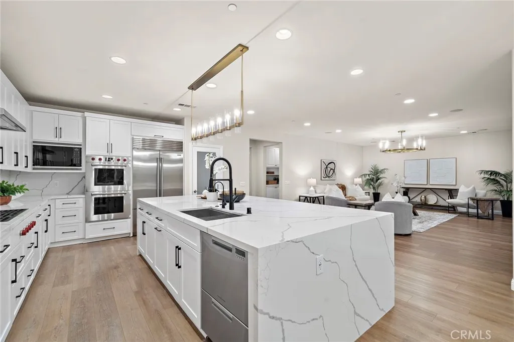 106 Fieldwood, Irvine, California 92618 home-pic-17