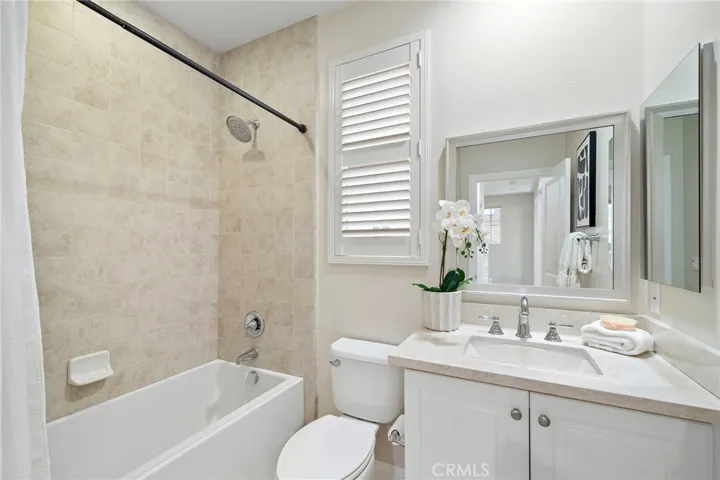 106 Fieldwood, Irvine, California 92618
