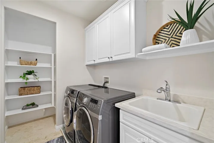 106 Fieldwood, Irvine, California 92618