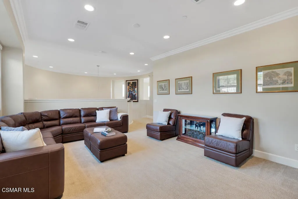 6894 Copper Creek Place, Moorpark, California 93021 home-pic-50