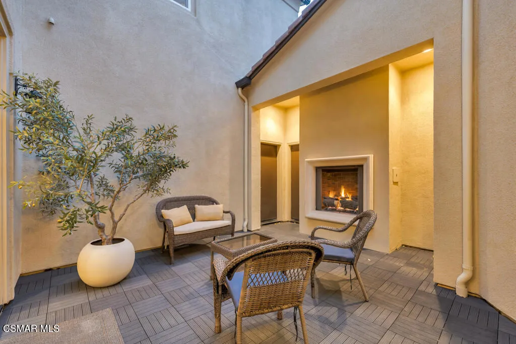 6894 Copper Creek Place, Moorpark, California 93021 home-pic-84