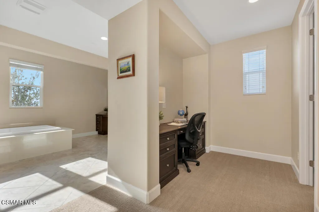 6894 Copper Creek Place, Moorpark, California 93021 home-pic-48