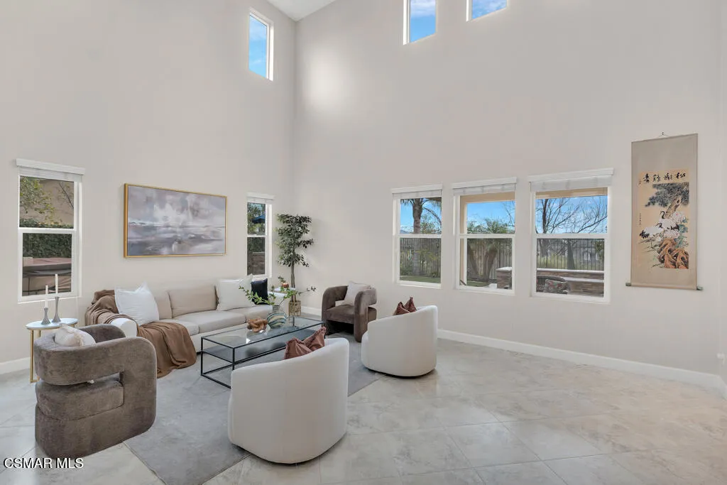 6894 Copper Creek Place, Moorpark, California 93021 home-pic-30