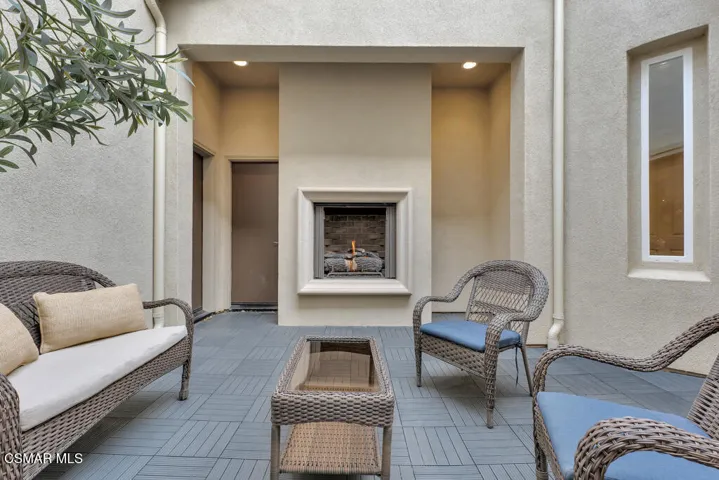 6894 Coppercreek Pl-HsHProd-50