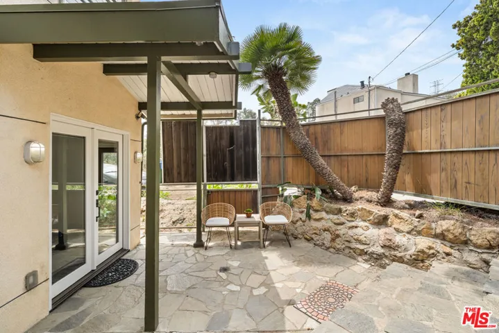 6960 Pacific View Drive, Los Angeles, California 90068