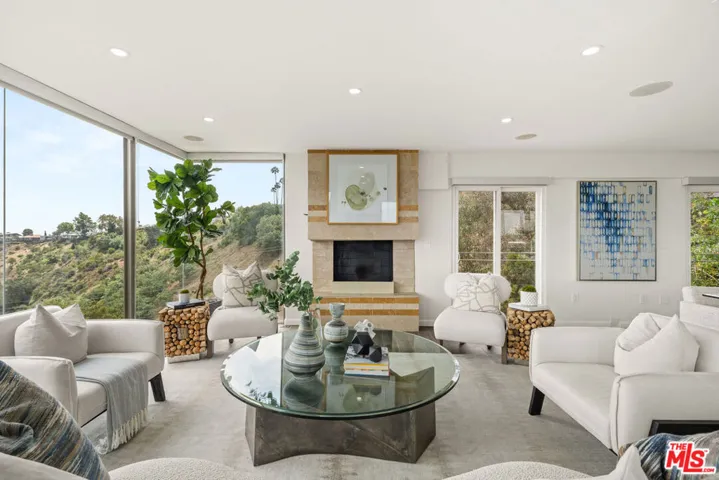 6960 Pacific View Drive, Los Angeles, California 90068