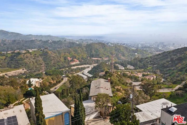 6960 Pacific View Drive, Los Angeles, California 90068