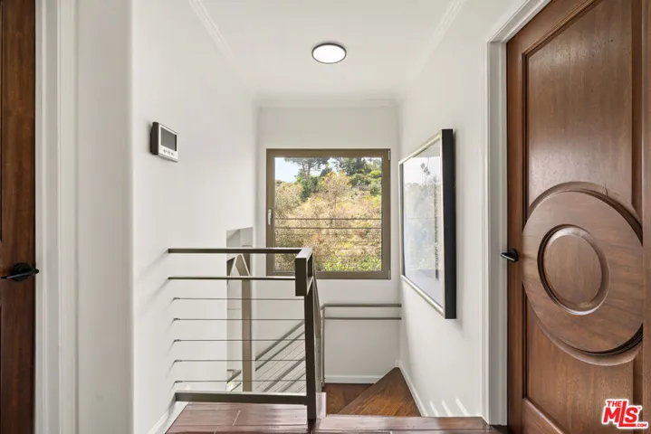 6960 Pacific View Drive, Los Angeles, California 90068