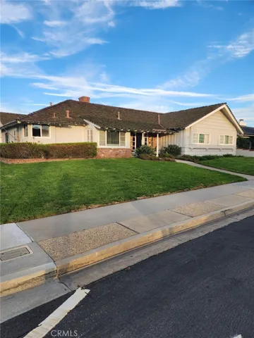 1260 Somerset, Newport Beach, California 92660