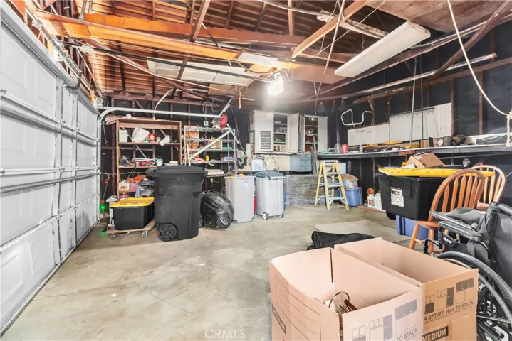 9415 Annetta, South Gate, California 90280