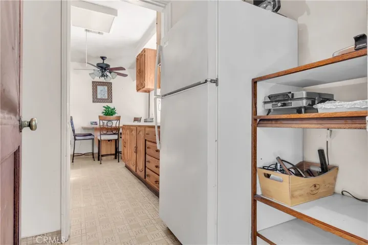 9415 Annetta, South Gate, California 90280