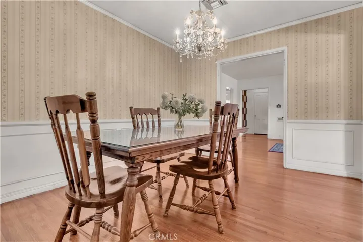 9415 Annetta, South Gate, California 90280
