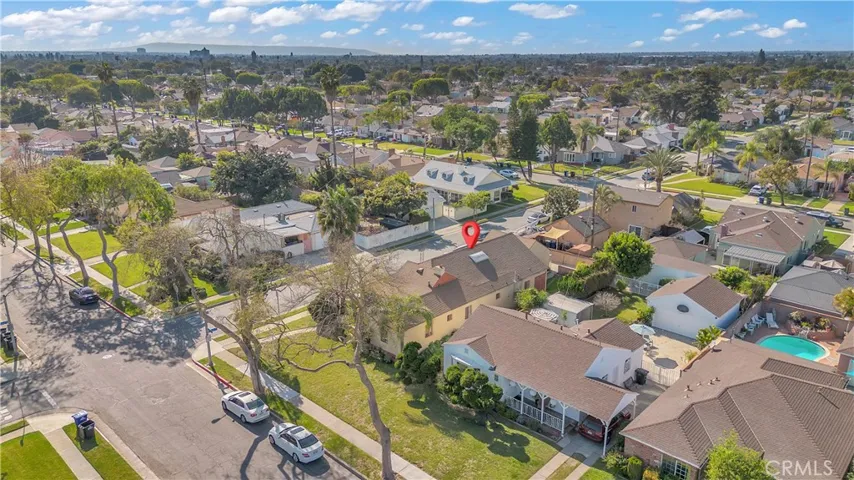 9415 Annetta, South Gate, California 90280