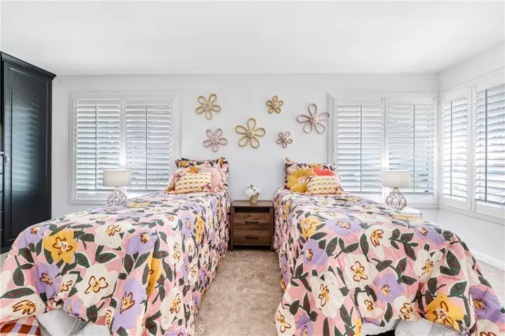 11474 Shippigan, Cypress, California 90630