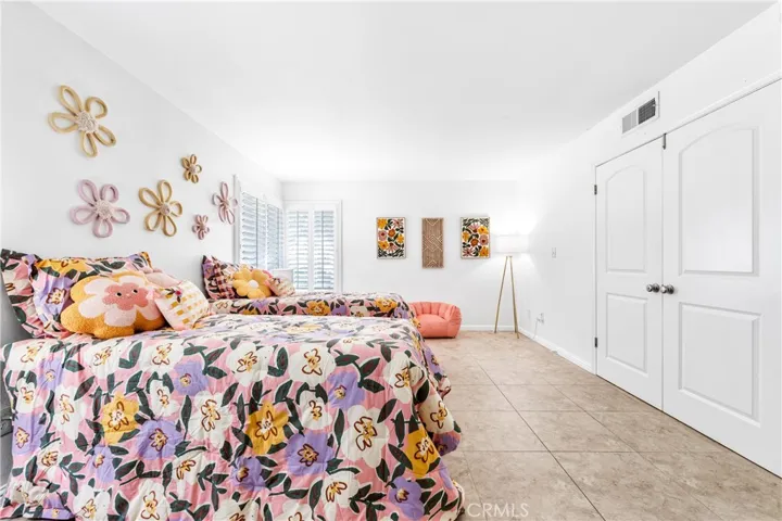 11474 Shippigan, Cypress, California 90630