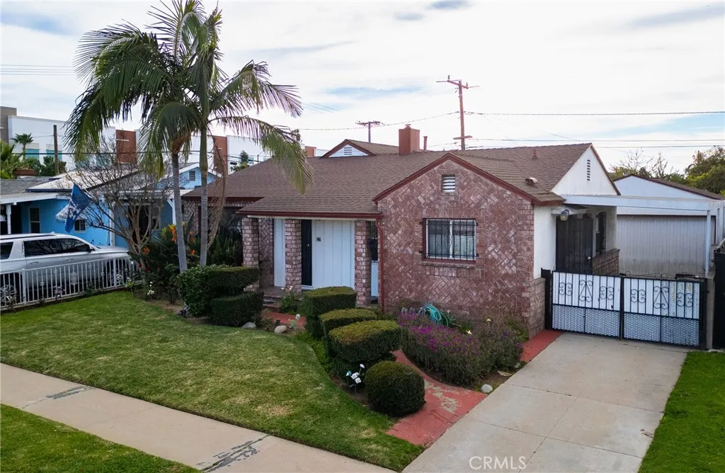 1805 N Central, Los Angeles, California 90059 home-pic-6