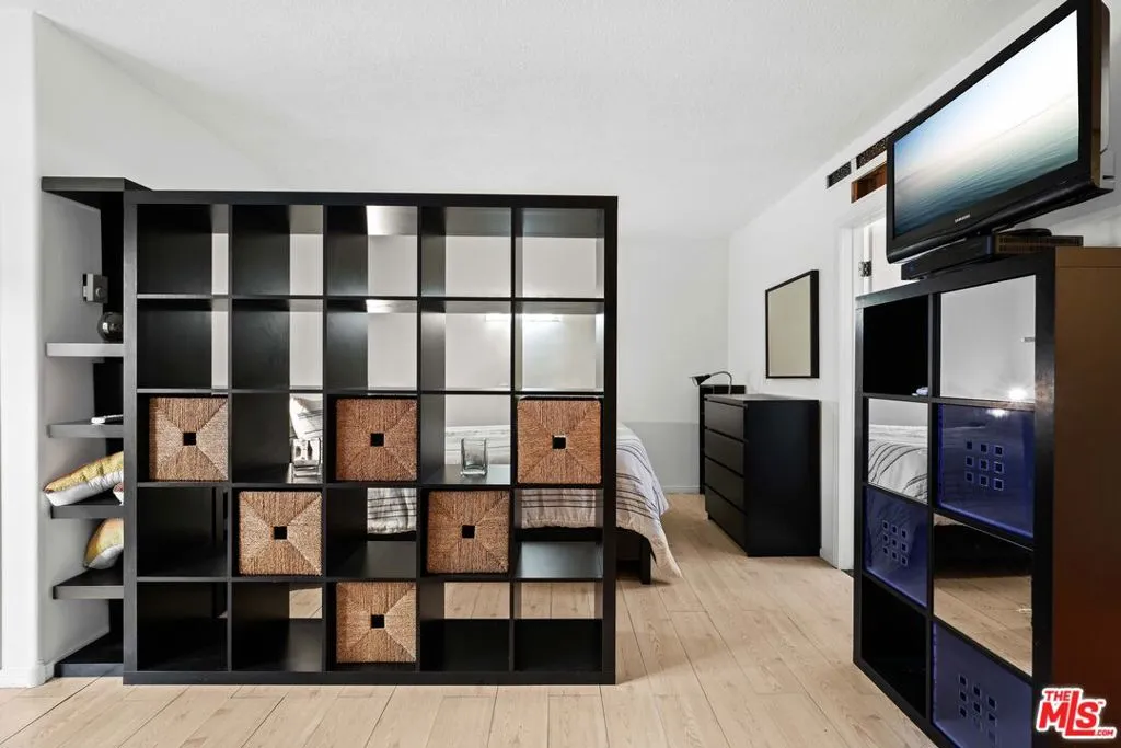 960 Larrabee Street 116, West Hollywood, California 90069 home-pic-15