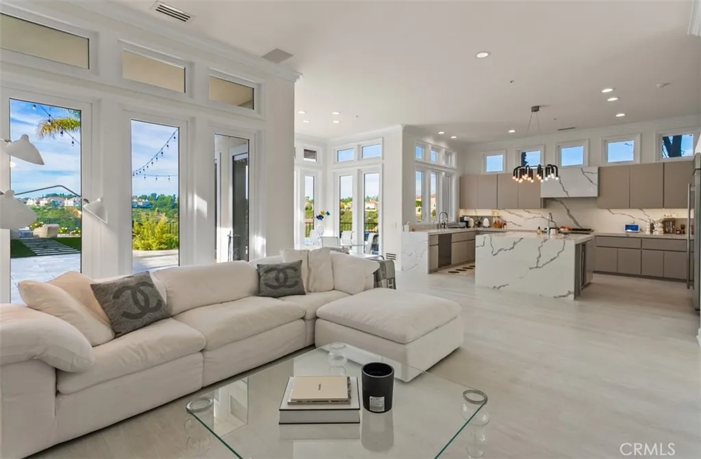 1 Monterey Pine, Newport Coast, California 92657 home-pic-22