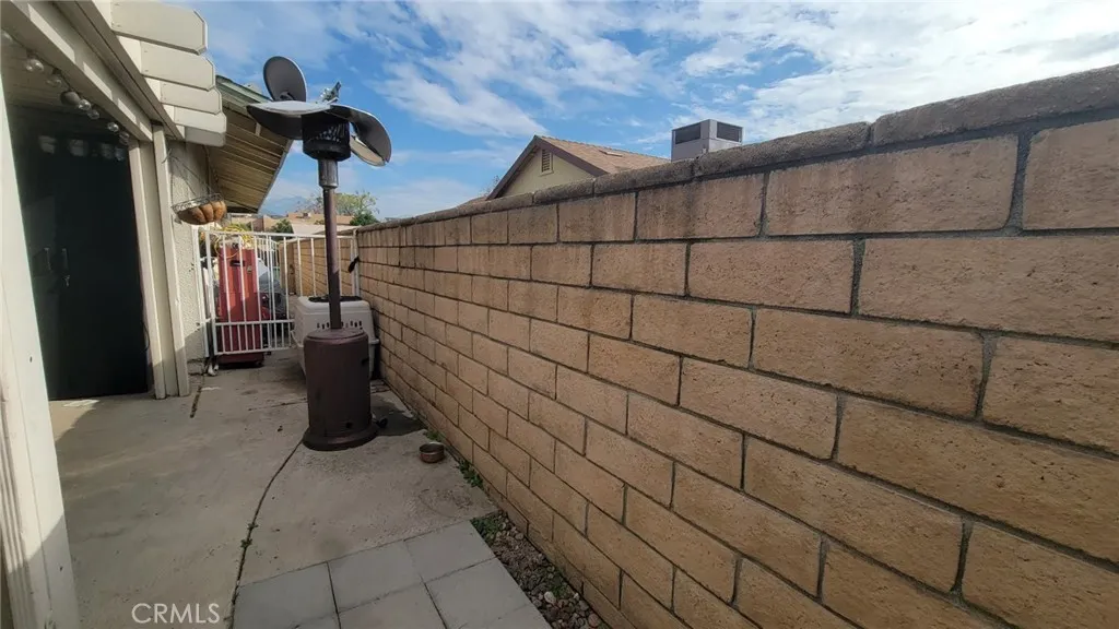 2904 Oleta Lane, Highland, California 92346 home-pic-8
