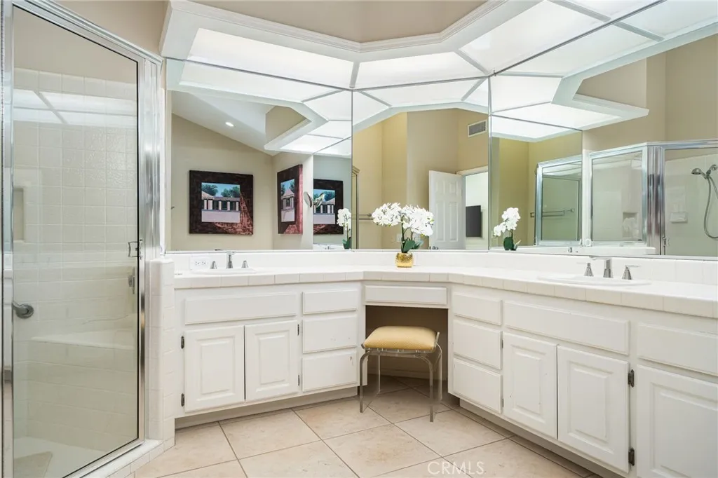 84 Running Springs, Palm Desert, California 92211 home-pic-17