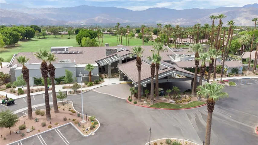 Clubhouse on the course