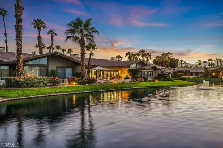 waterfront- patio furniture no longer at home