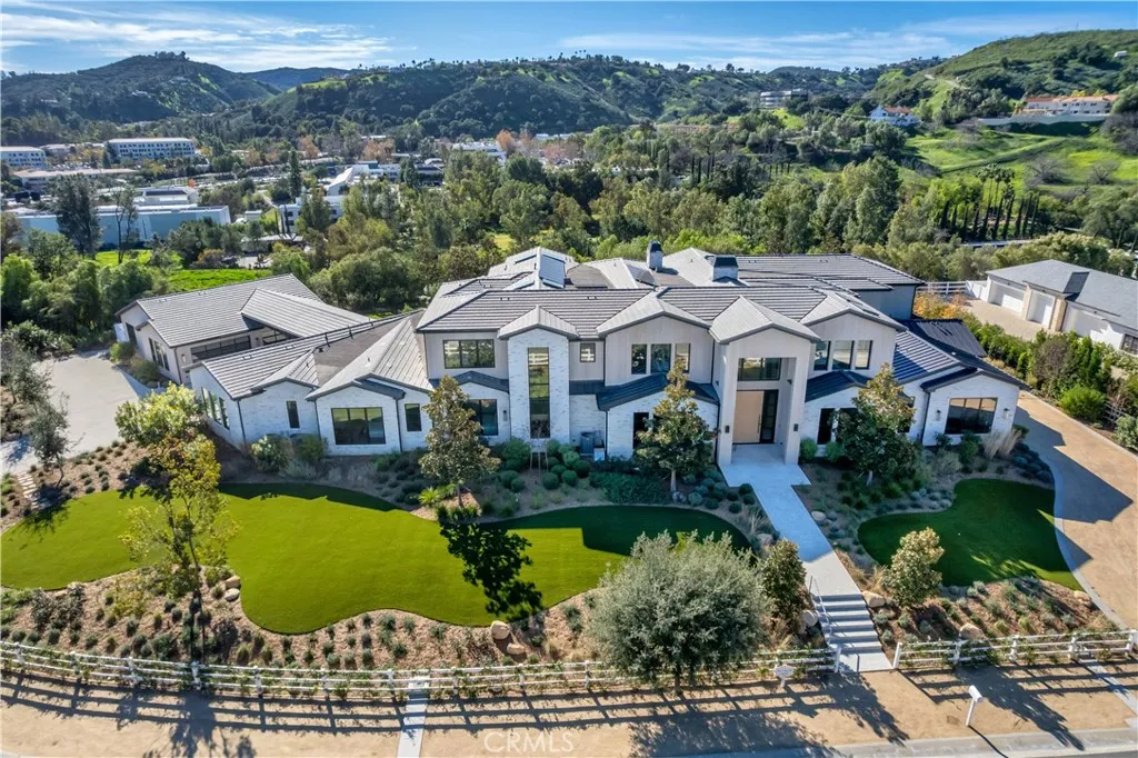 24050 Hidden Ridge Road, Hidden Hills, California 91302 home-pic-41